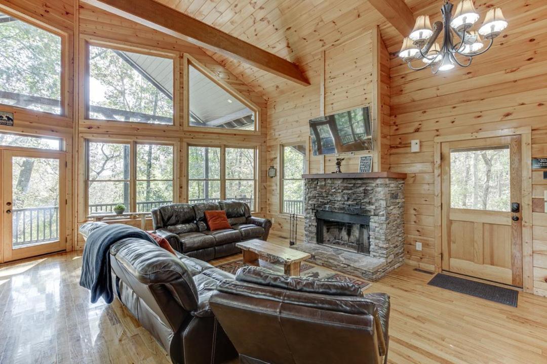Deluxe Cabin For Groups Near Helen W Hot Tub Cornelia Luaran gambar