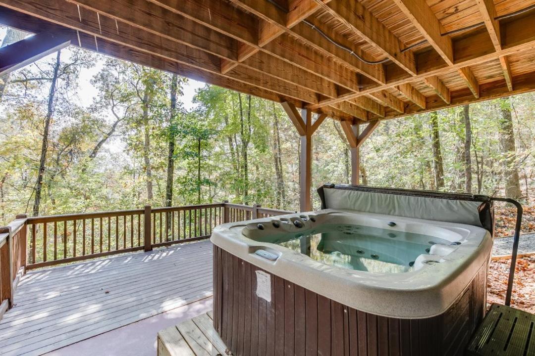 Deluxe Cabin For Groups Near Helen W Hot Tub Cornelia Luaran gambar