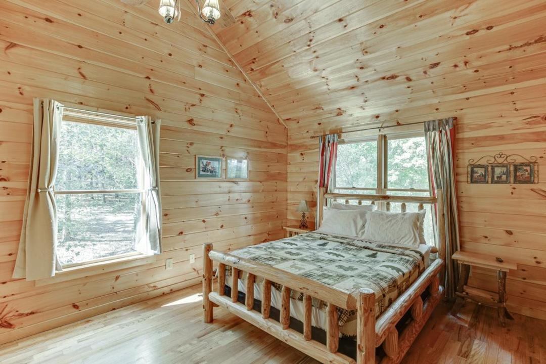 Deluxe Cabin For Groups Near Helen W Hot Tub Cornelia Luaran gambar